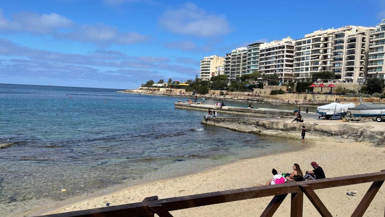 Simons Apartments Minutes Away From Balluta Bay And St Julians Sliema Exterior foto