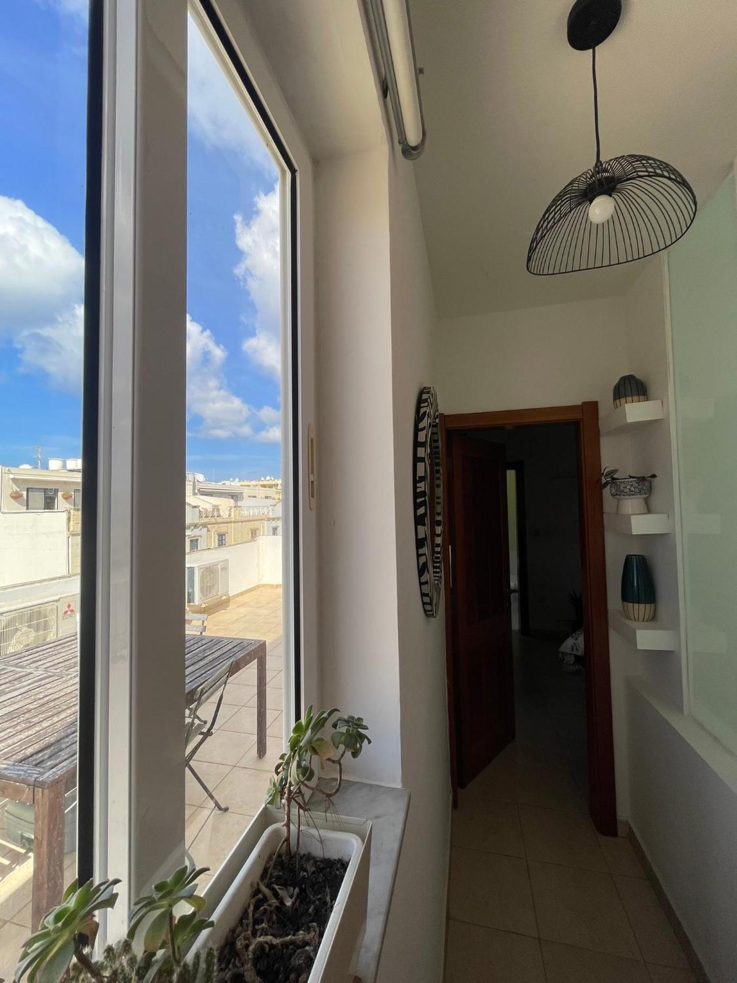 Simons Apartments Minutes Away From Balluta Bay And St Julians Sliema Exterior foto